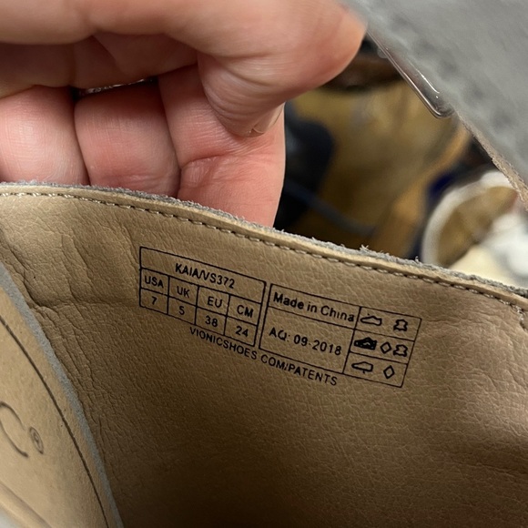 Vionic Suede Perk Kaia Heel - Ladies Peep Bootie Stacked Heels Sz 7 - Picture 9 of 11